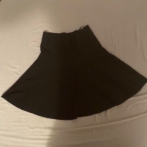 BCBGMAXAZRIA size small ruffle skirt